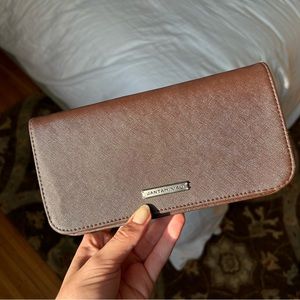 Jan Taminiau travel case